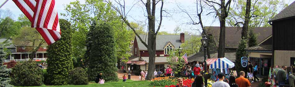 Peddler's Village is a 42-acre, outdoor shopping mall featuring 65 retail shops and merchants, 3 restaurants, a 71 room hotel and a Family Entertainment Center. in the Allentown, Lehigh Valley PA area